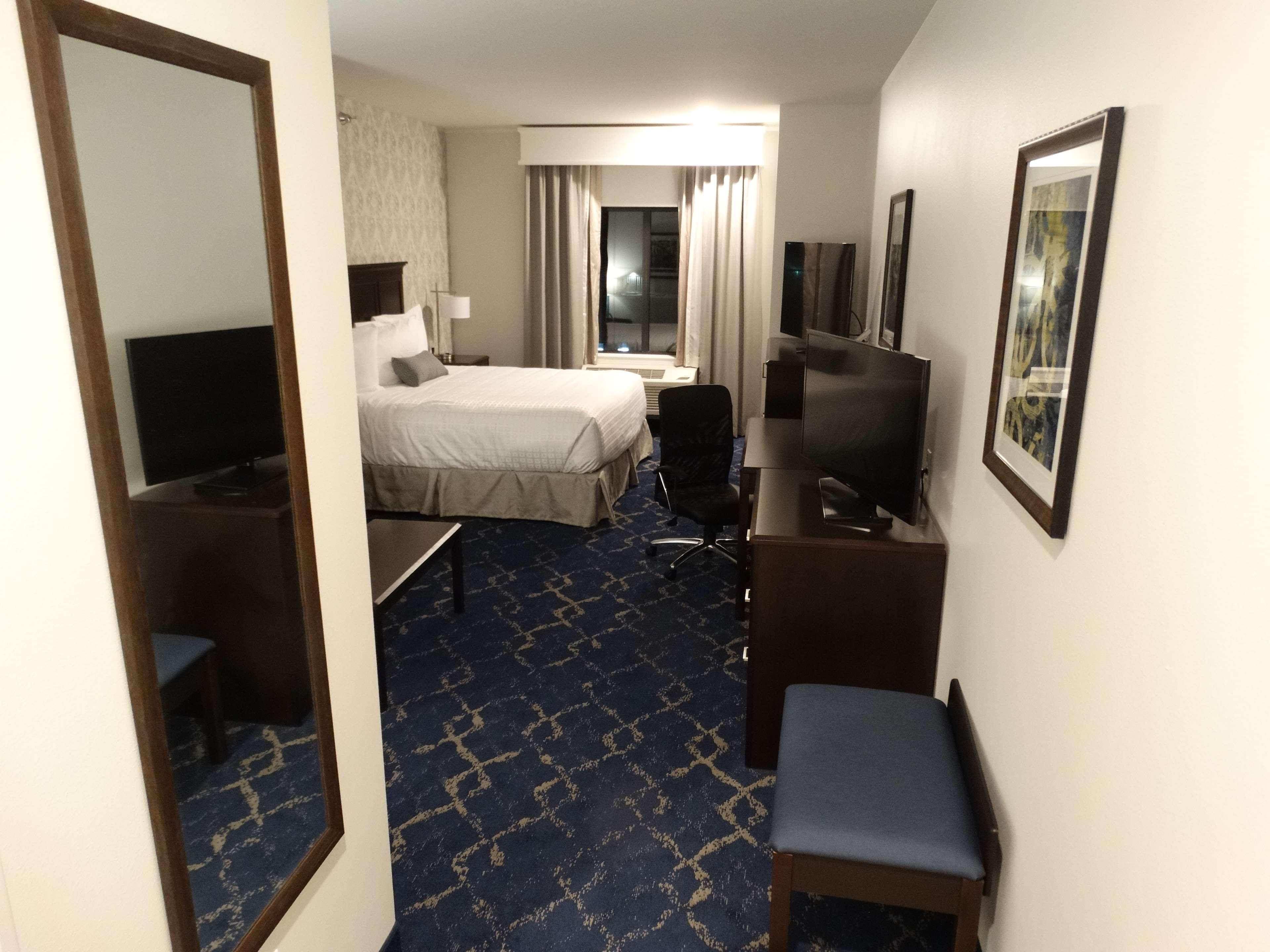 Best Western Plus New Richmond Inn & Suites Eksteriør bilde