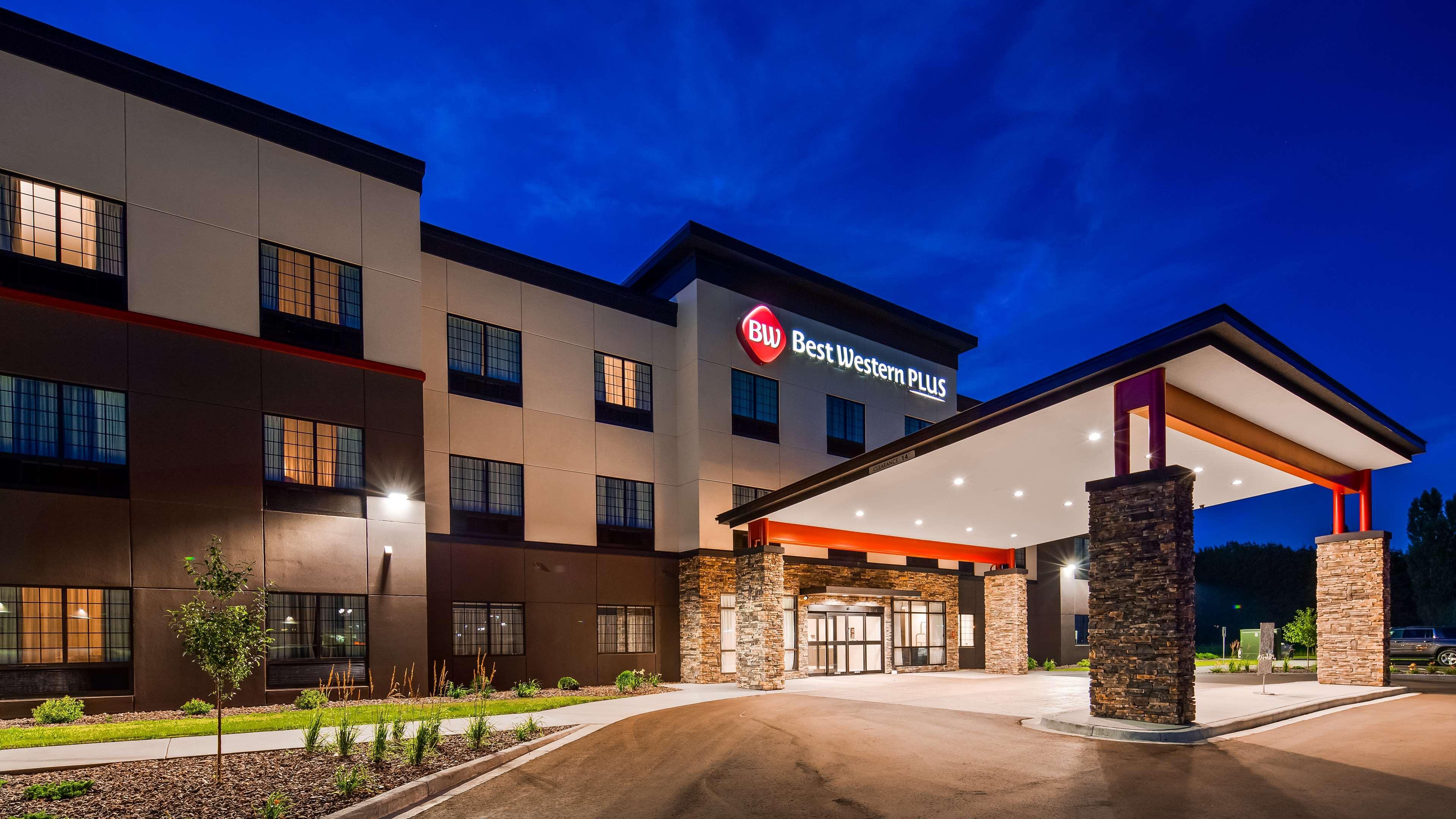 Best Western Plus New Richmond Inn & Suites Eksteriør bilde