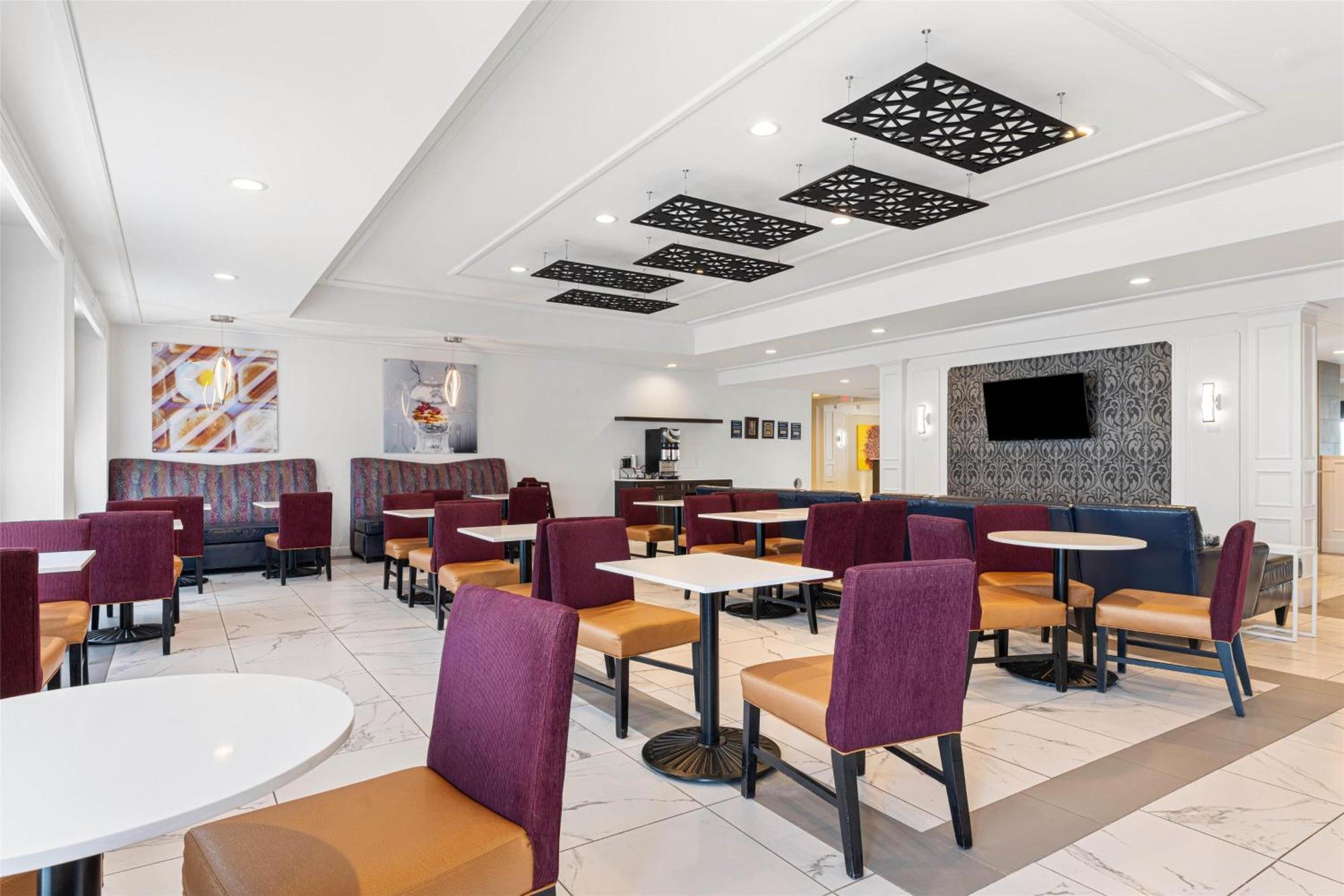 Best Western Plus New Richmond Inn & Suites Eksteriør bilde