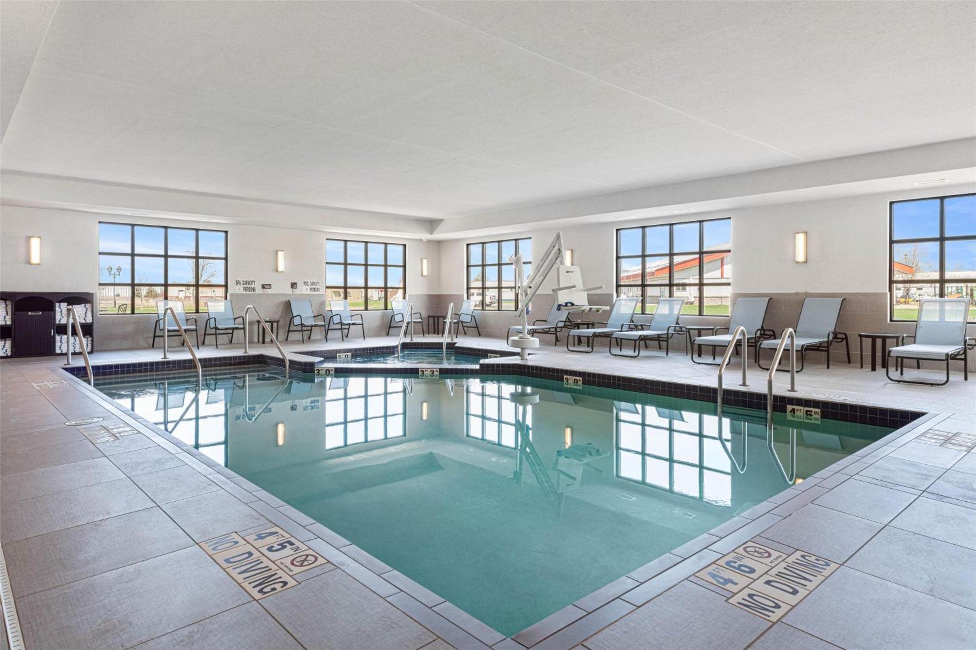 Best Western Plus New Richmond Inn & Suites Eksteriør bilde